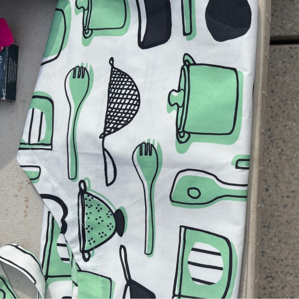 IKEA Green and Black Kitchen Print Apron